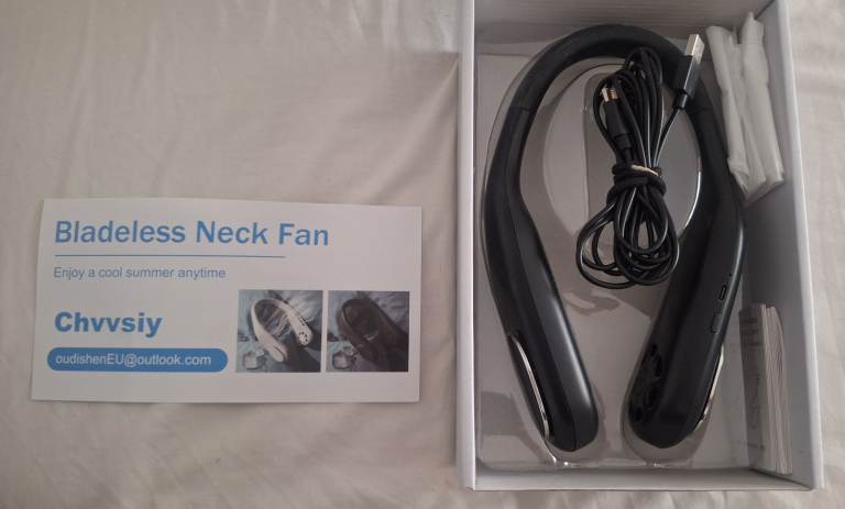 Wearable Bladeless Neck Fan Rechargeable Cooling Portable Fan Air Conditioner