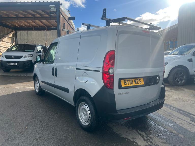2018 Vauxhall Combo 2000 1.6 CDTI 16V 105ps H1 Van Euro 6 [Start Stop] PANEL VAN Diesel Manual