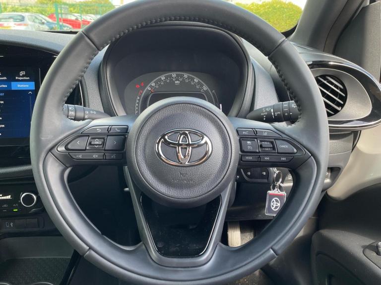 2025 Toyota Aygo X 1.0 VVT-i Edge 5dr HATCHBACK PETROL Manual