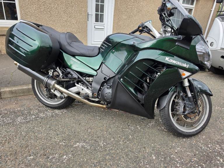 Kawasaki, GTR, 2011, 1352 (cc)
