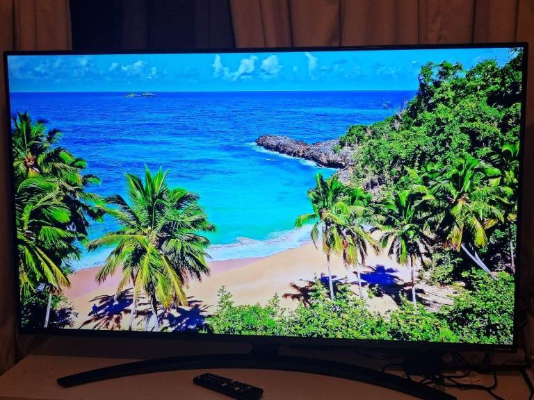 49" LG NANOCELL 4K SMART TV 