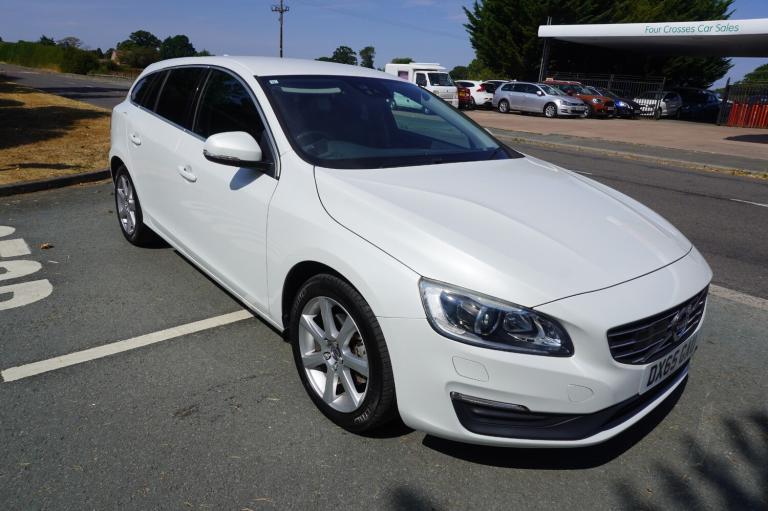 2026 Volvo V60 2.0 D4 SE LUX Nav Automatic...Only 31169 Miles Estate DIESEL Automatic