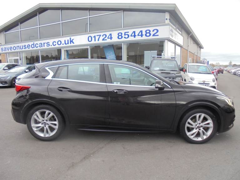 Infiniti Q30 1.5d Premium 5dr DCT Diesel
