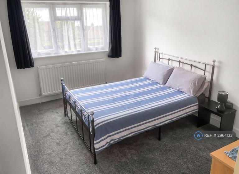 1 bedroom in Wightman Road, London, N4 (#2964133)