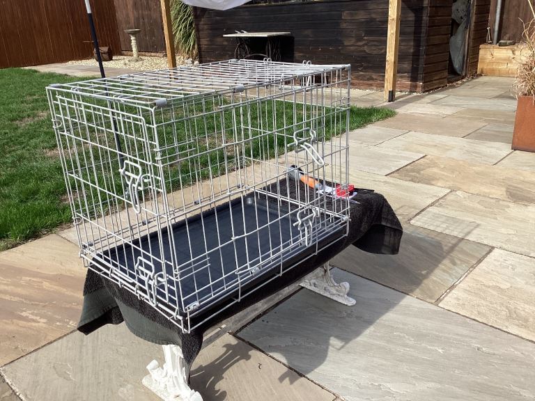 Pet cage as new