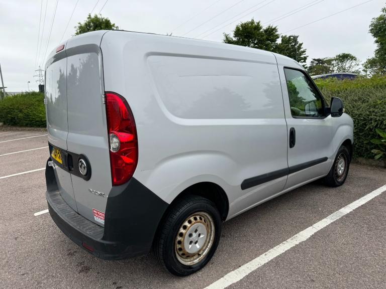 2015 Vauxhall Combo 2000 1.3 CDTI 16V ecoFLEX H1 Van PANEL VAN Diesel Manual