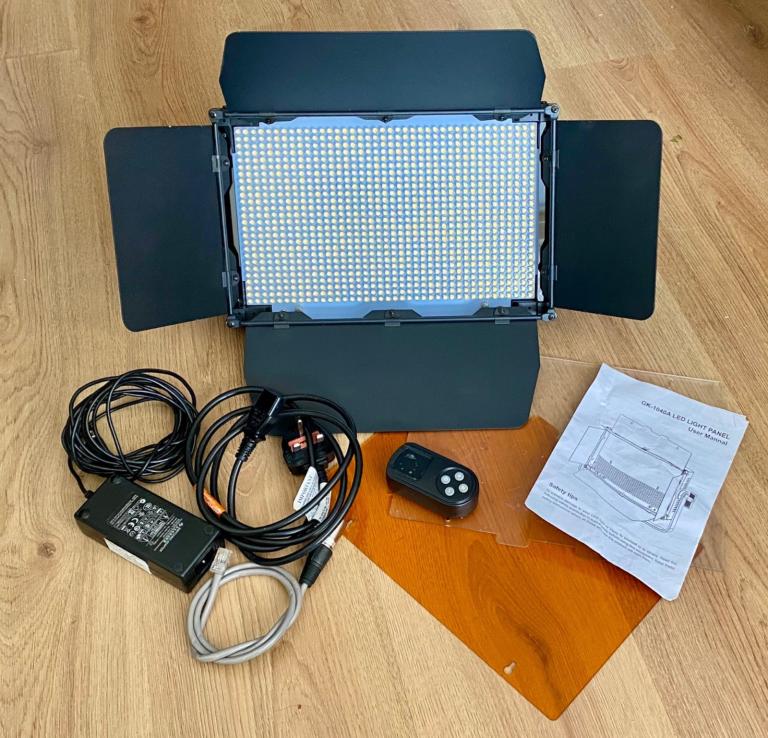 Excelvan 1040 LED light (Daylight) with DMX, Full CTO filter and soft bag