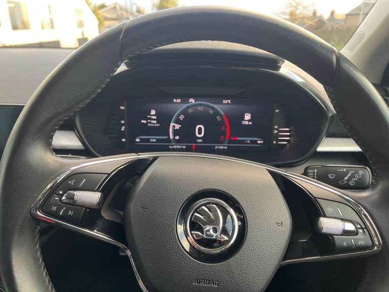 2022 (72) Skoda Fabia Colour Edition 1.0 Tsi