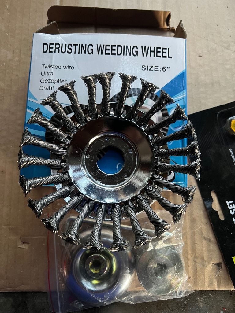 New 6" De-rusting Weeding Wheel – Twisted Wire