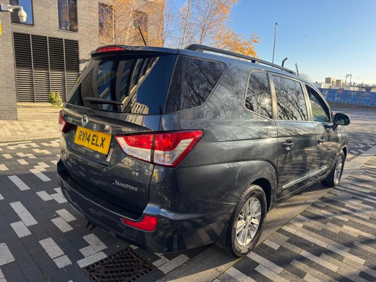 2014 SSANGYONG RODIUS TURISMO 2.0 E-XDI T-TRONIC AUTOMATIC 4WD 7 SEATER 5dr GREY