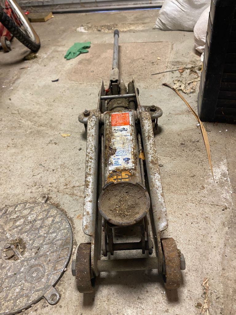 Trolley jack