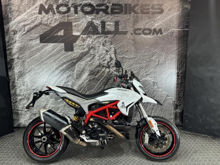 DUATI HYPERMOTARD 939 2017