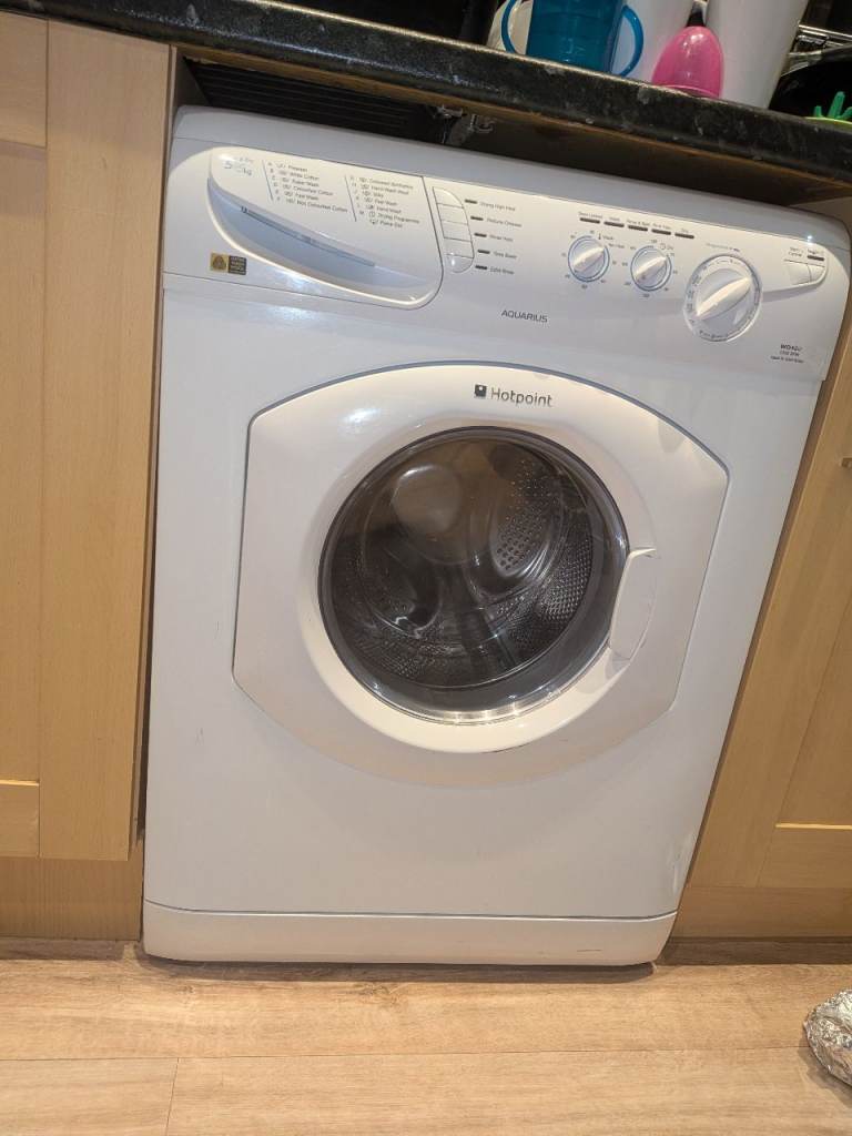 Free Hotpoint Washing Dryer Machine