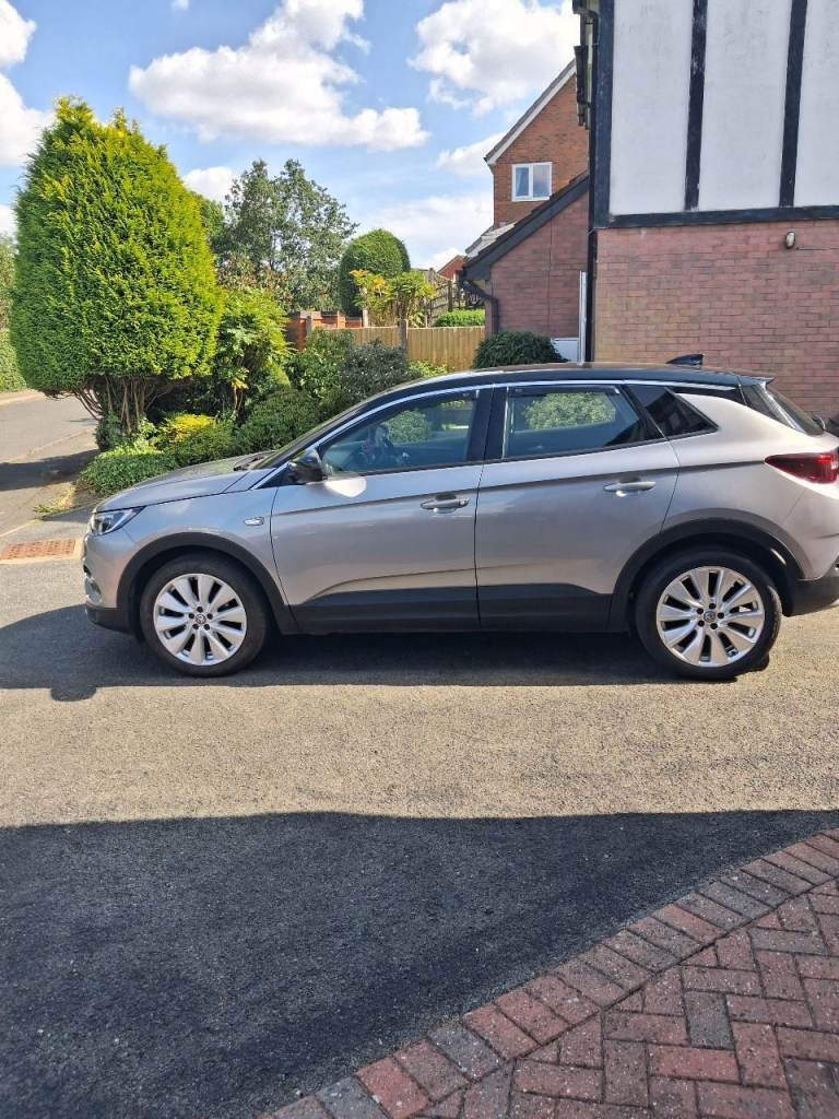 Vauxhall, GRANDLAND X, Hatchback, 2019, Manual, 1199 (cc), 5 doors