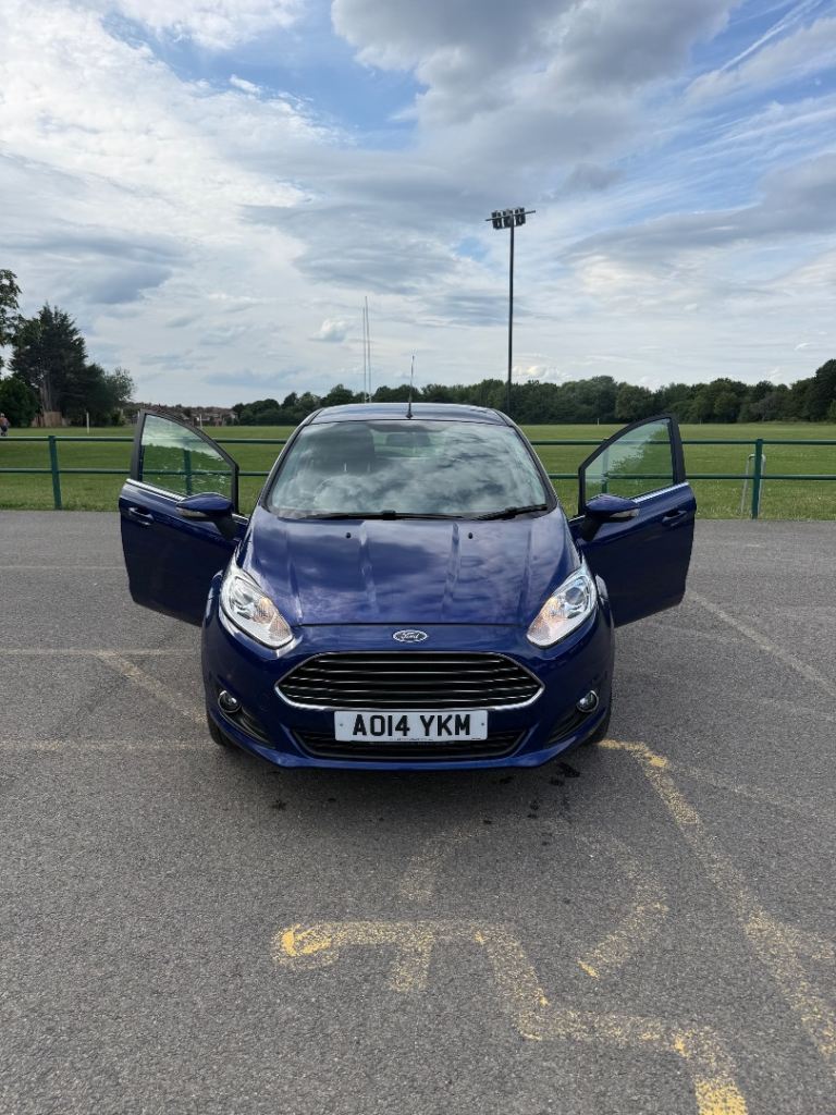 Ford, FIESTA, Hatchback, 2014, Manual, 998 (cc), 5 doors