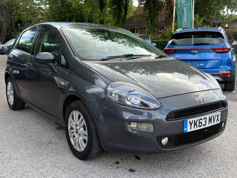 2013 Fiat Punto 1.4 Easy 5dr HATCHBACK PETROL Manual