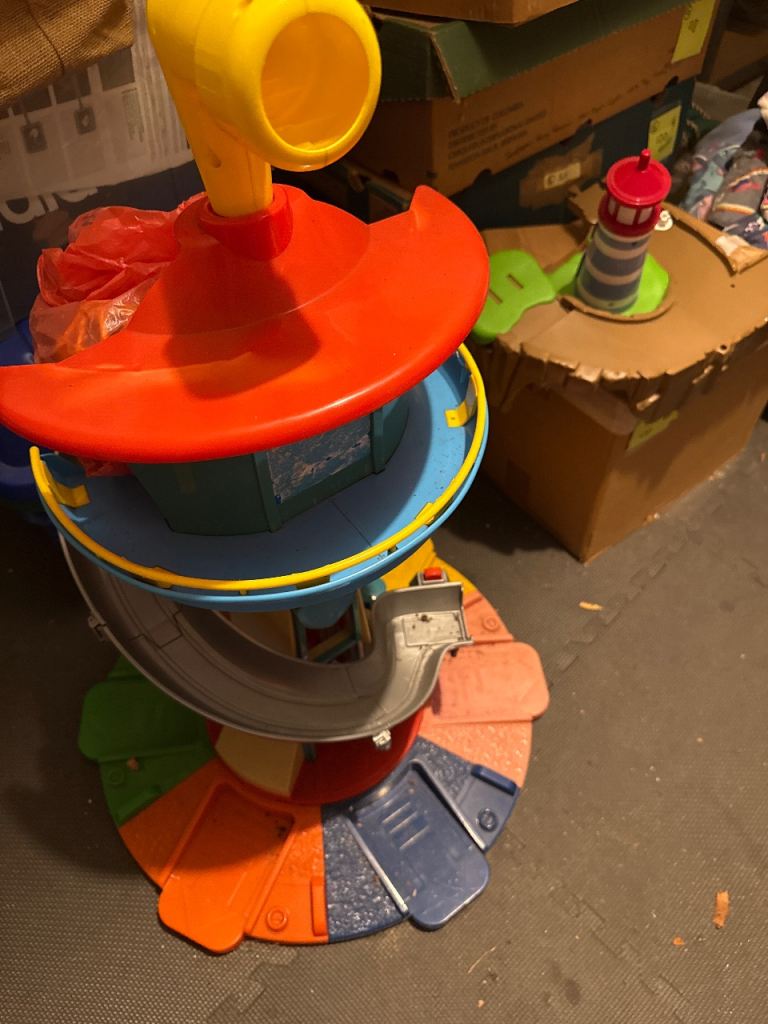 PawPatrol Tower + extras