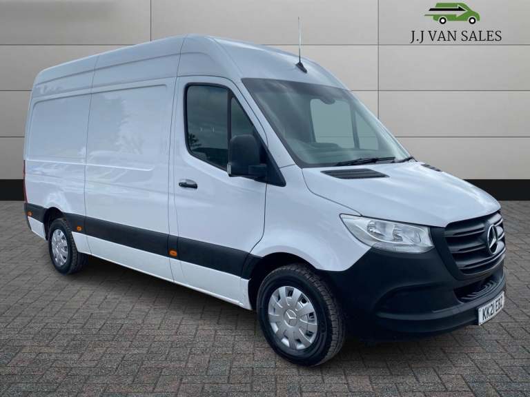  Mercedes-Benz Sprinter 2.0 315 CDI Progressive RWD L2 H2 Euro 6 (s/s) 5dr Diesel Manual