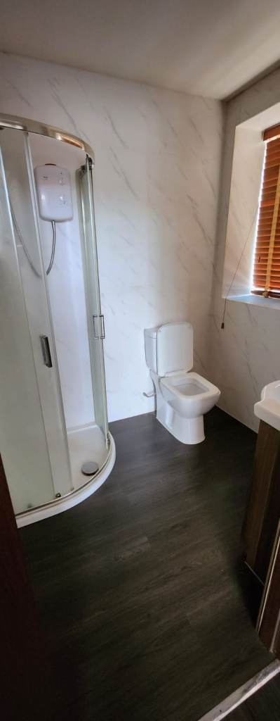 Studio Apartment - To Rent - Bills Included 