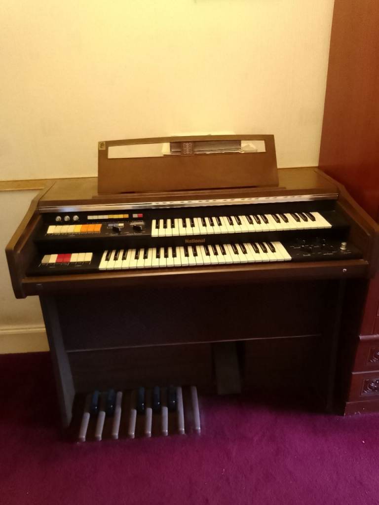 Vintage National electric organ - working 
