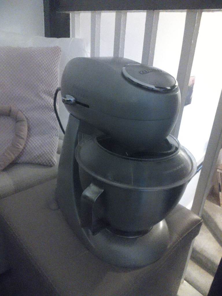Food mixer 