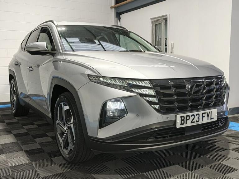 Hyundai TUCSON T-GDi Premium SUV HYBRID Automatic