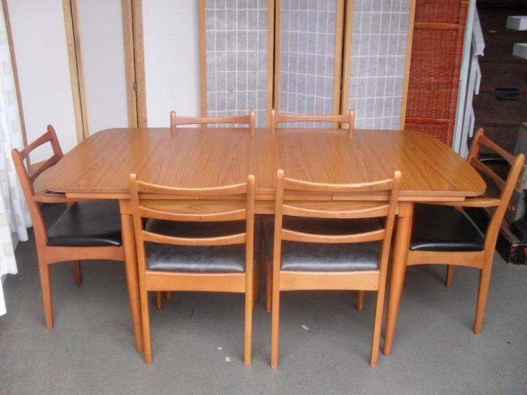 A VICTORIAN PLANK TOP PITCH PINE 4 SEATER DINING TABLE WITH CUTLERY DRAWER ,LOCAL DELIVERY