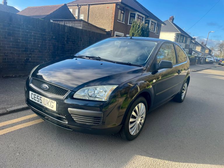 Ford focus 1.6 petrol new mot 