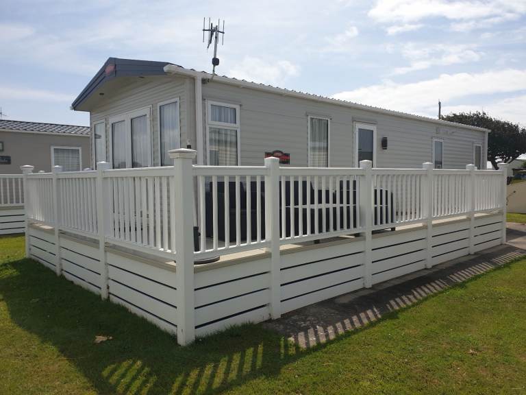 Carnaby Static Caravan on Hoburne Naish Park