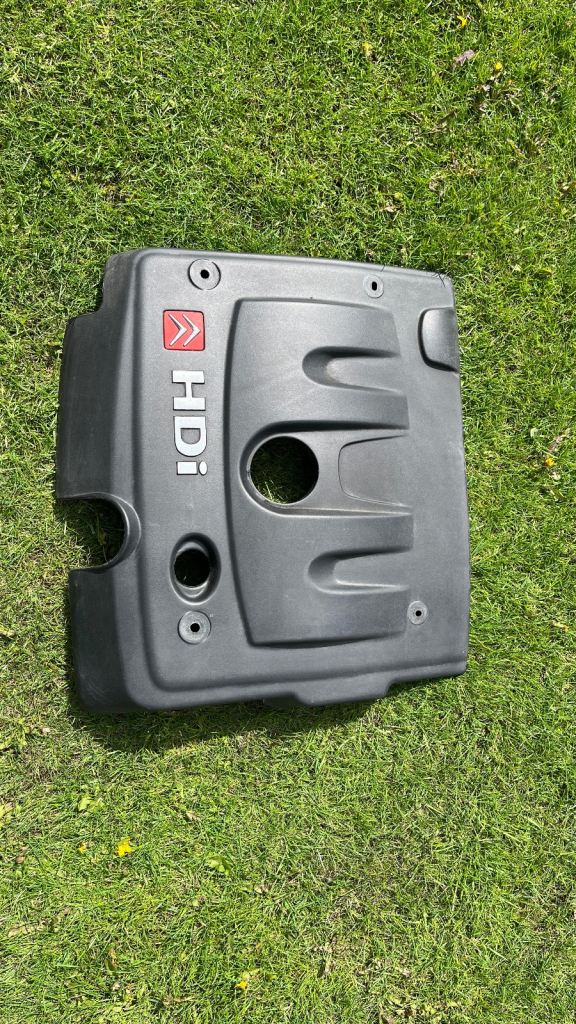 XSARA Picasso 2.0HDI Engine cover 