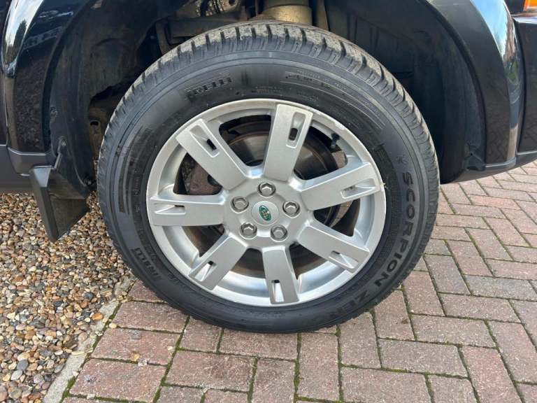  Land Rover Discovery 3 2.7 TD V6 HSE Station Wagon 5dr Diesel