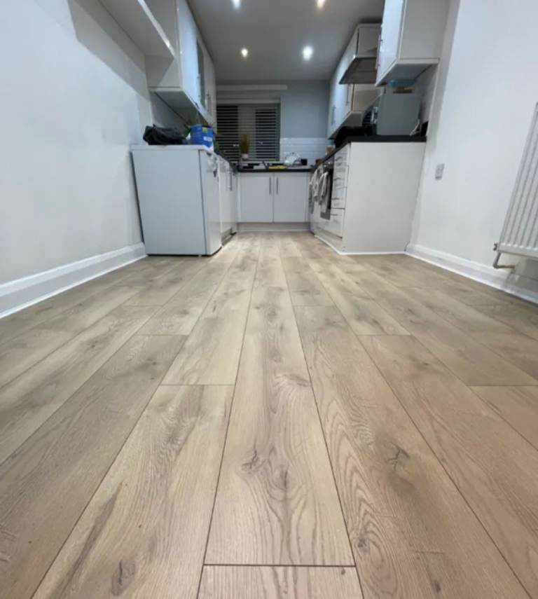 Floor fitter joiner laminate hardwood lvt