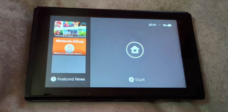 Nintendo Switch ( console video game computer mobile laptop no Xbox playstation 