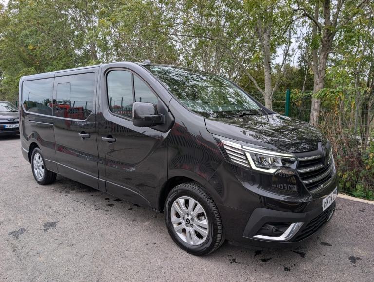 RENAULT TRAFIC 2.0 LL30 Blue dCi 170 auto edc extra MINIBUS 2024