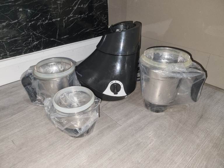 Butterfly Smart 750W Indian Mixer Grinder with 3 Jars Clean Steel Good Condition