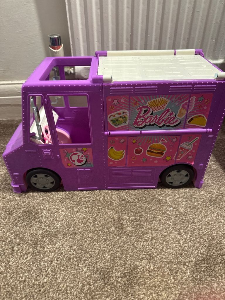 Barbie food truck
