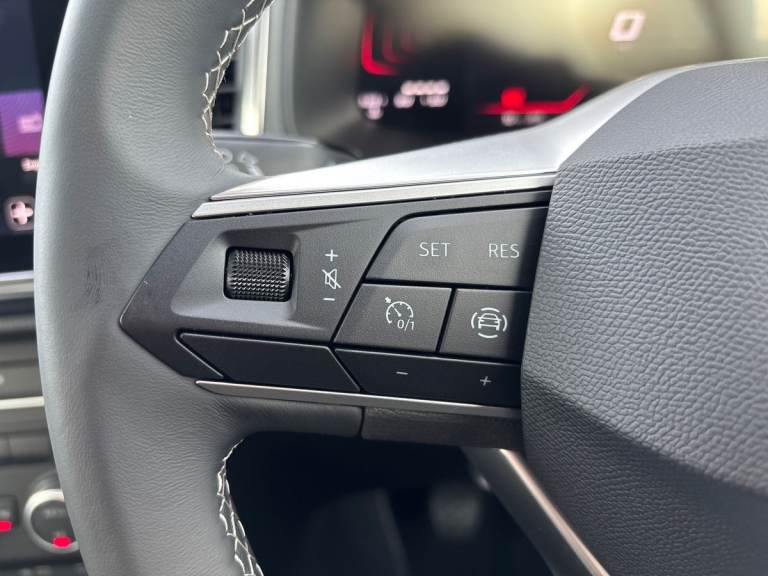 2025 SEAT Ateca 1.0 TSI 115 SE Technology 5dr Estate PETROL Manual