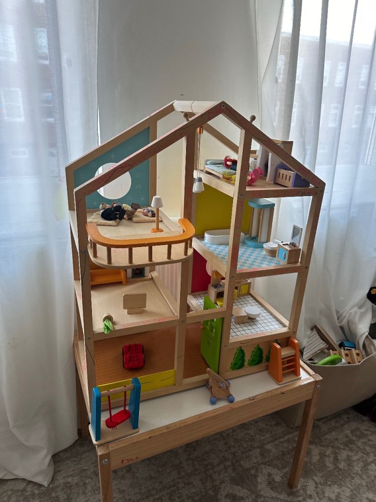 image for Doll house 