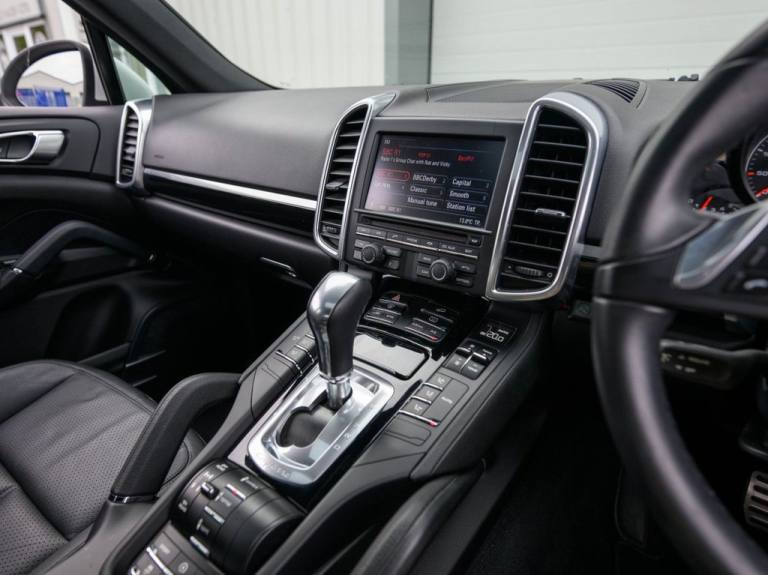 2014 Porsche Cayenne 4.5 S SUV 5dr Petrol Automatic AWD (380 g/km, 340 bhp) ESTATE Petrol Automatic