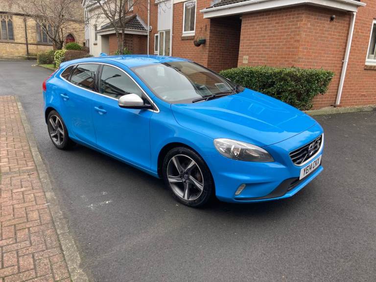 VOLVO V40 R DE CD RADIO PLAYER,SIGN D2 1560CC 2014 HATCHBACK £20 ROAD TAX 