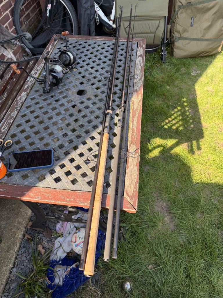 Sonik Vader X Fishing Rods (Pair) – Good Condition