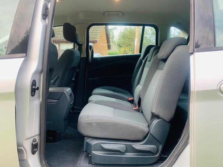 2013 Ford Grand C-Max 1.6 TDCi Zetec Euro 5 5dr MPV Diesel Manual