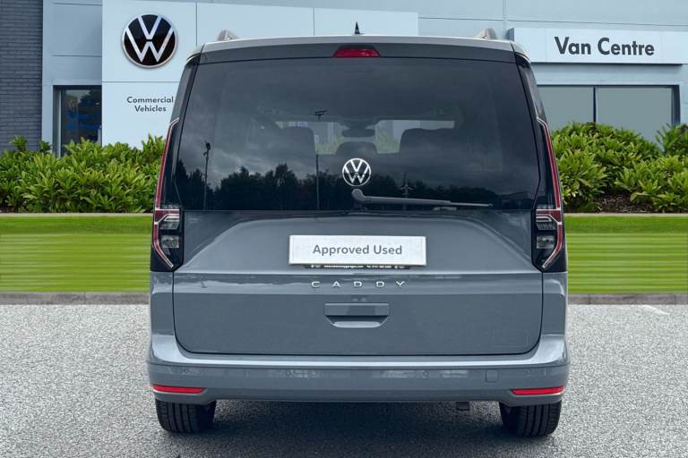 2024 Volkswagen Caddy Maxi 2.0 TDI 122 Life 5dr DSG Van DIESEL Automatic