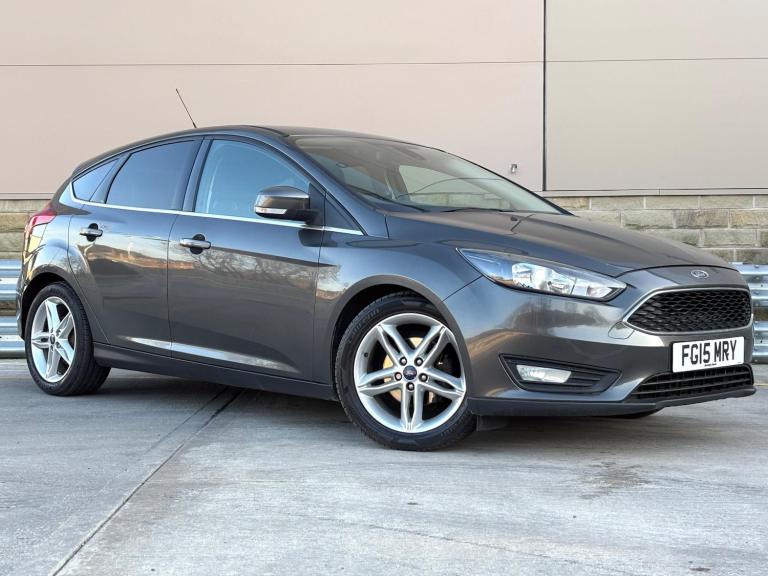2015 Ford Focus 1.0 EcoBoost 125 Zetec 5dr HATCHBACK PETROL Manual