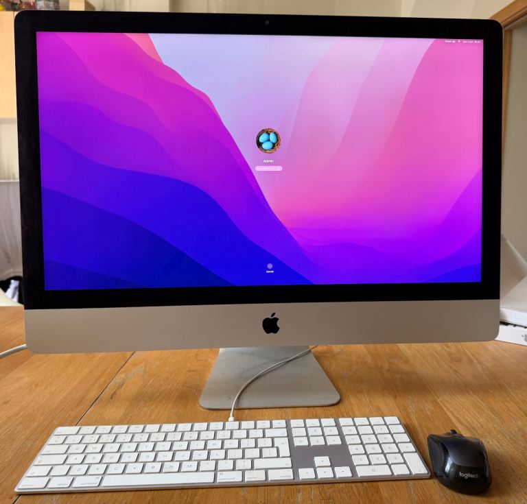 iMac 2017 Retina 5K 27 inch 2.12TB Fusion  Drive 4.2Ghz Quad core intel Core i7 + keyboard + mouse 