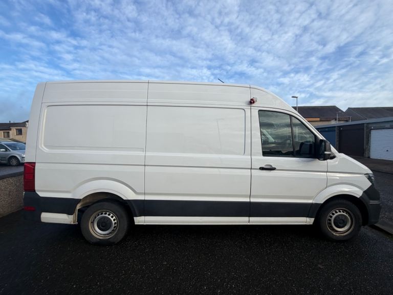 2021 VW Crafter MWB Fridge Van – AUTO – 