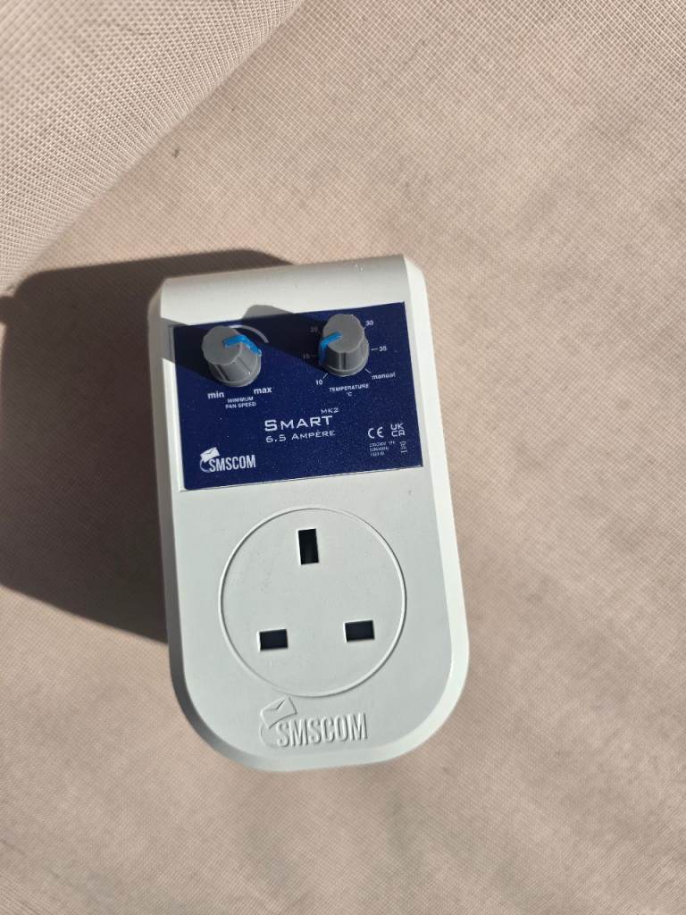 SMSCOM Smart Fan Controller (6.5 Amp) - Good Condition