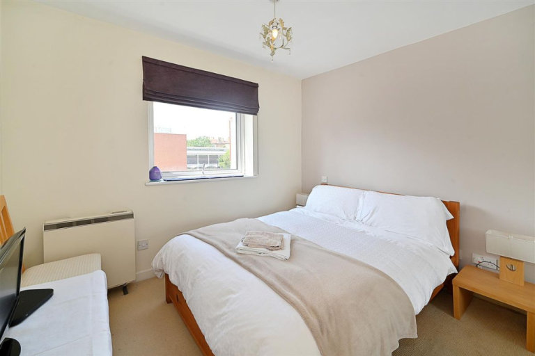 🏚️🔑 BEAUTIFUL ROOM IN SHADWELL.  🔑