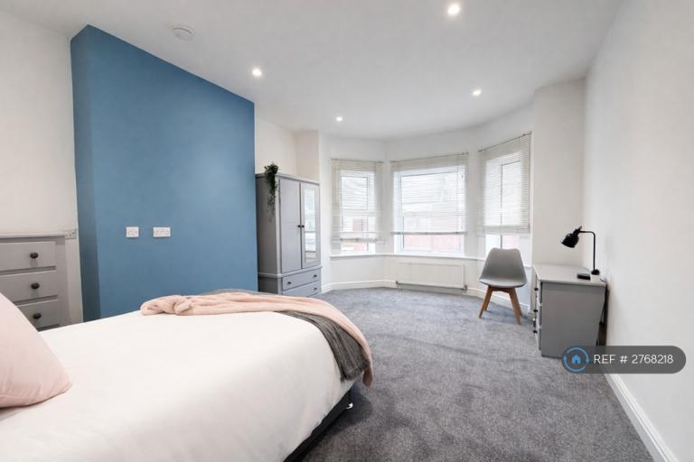 6 bedroom house in Romsey Road, Southampton, SO16 (6 bed) (#2768218)