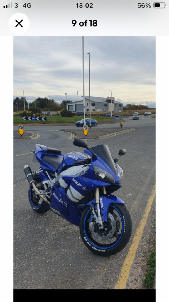 Yamaha R1 